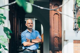 Portrait Fotograf Freiburg - Johannes Meger - Business Portraits Marketingmacher