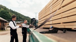 Johannes Meger - Unternehmensfotograf Schwarzwald Zimmerei Zumkeller - Firmenreportage vor Ort bei Unternehmen